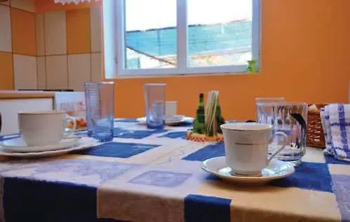 Kraljice Jelene Пакоштане
