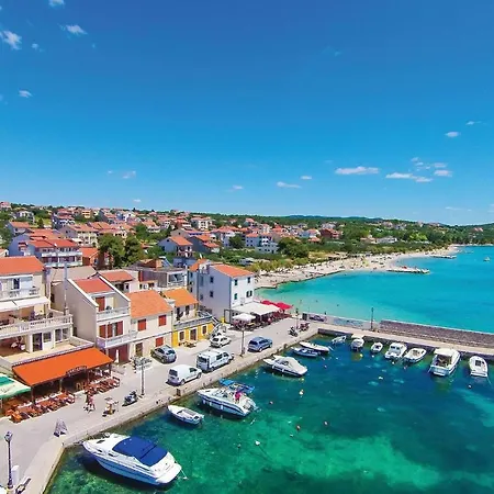 2 Bedroom Pet Friendly Apartment In Pakostane * Pakoštane