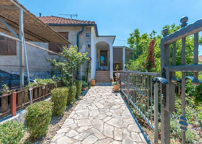 アパート Kraljice Jelene