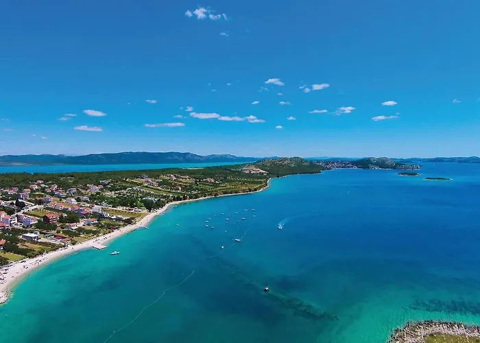 アパート Kraljice Jelene Pakoštane