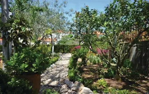 Kraljice Jelene アパート *